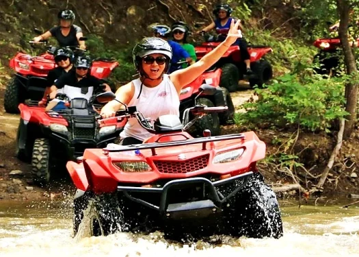 Alquiler de quads renta cuatrimotos four wheels ATV quad rental guia rent a car agencias vehiculos todo terrenos directorio tours guiados rutas circuitos todo las terrenas samana