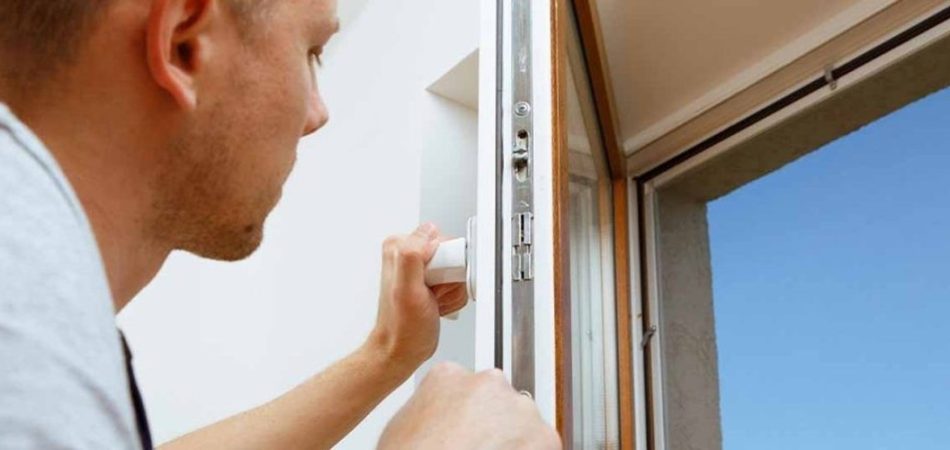 Talleres de carpintería metálica aluminio todo las terrenas samaná tiendas fabricación instalación reparaciones presianas metal pvc puertas ventanas vidrios portones materiales accesorios (01)