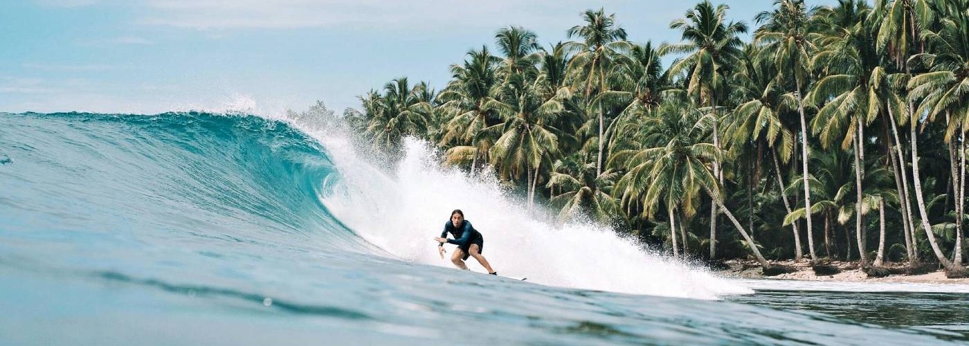 Mejores actividades y deportes en las terrenas samana playas paradisíacas surf kitesurf escuelas baile excursiones en barco aventuras al aire libre (02)