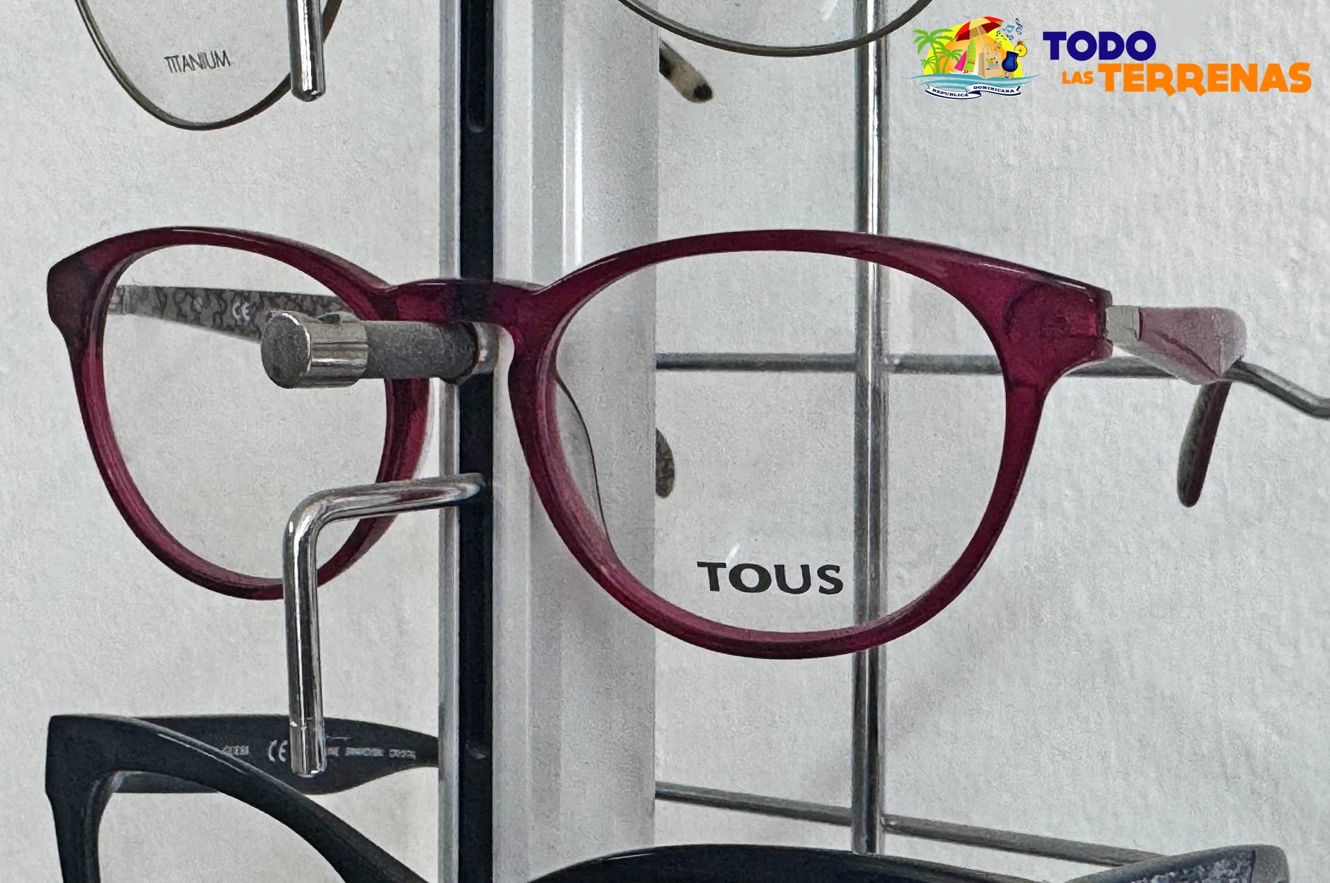 Optica cristiana opticas mejores tiendas salud directorio guia descuentos en gafas de sol lentes de contacto cerca de mi todo las terrenas samana rd (3)